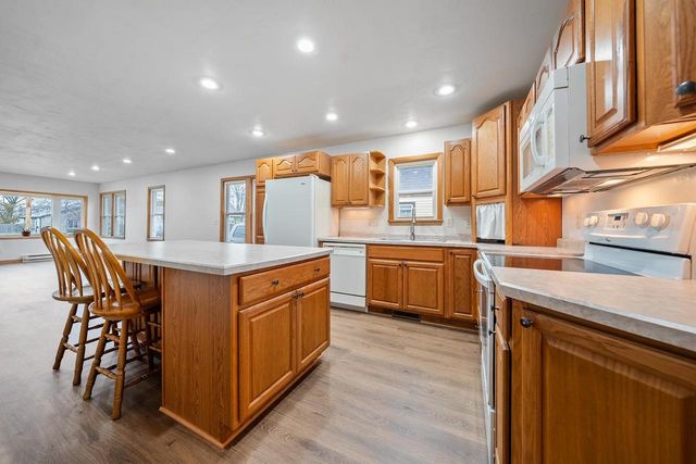 333 GRANDVIEW AVENUE, Menasha, WI 54952