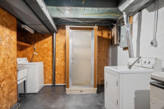 333 GRANDVIEW AVENUE, Menasha, WI 54952