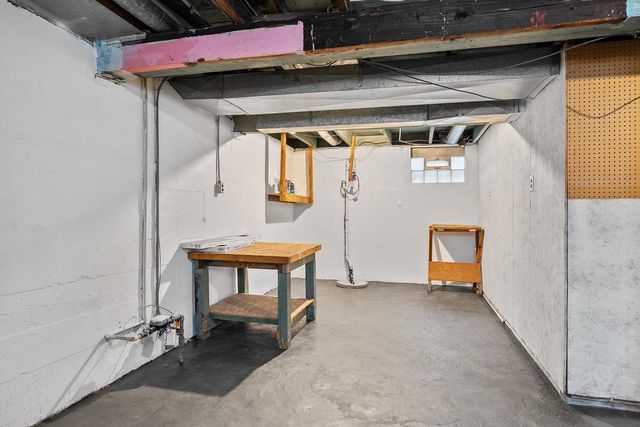 333 GRANDVIEW AVENUE, Menasha, WI 54952