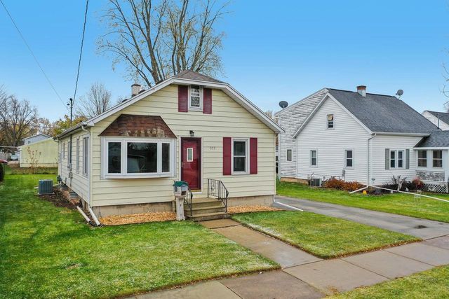 333 GRANDVIEW AVENUE, Menasha, WI 54952