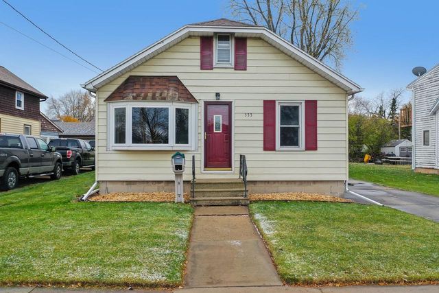 333 GRANDVIEW AVENUE, Menasha, WI 54952