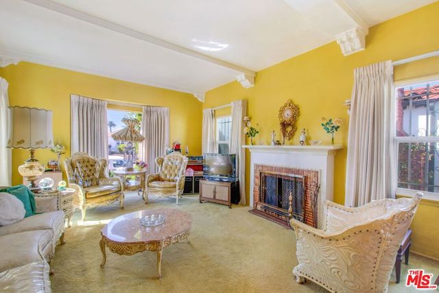 8106 S Normandie Avenue, Los Angeles, CA 90044