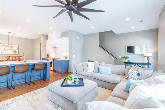 6405 Halcyon Way, Alpharetta, GA 30005
