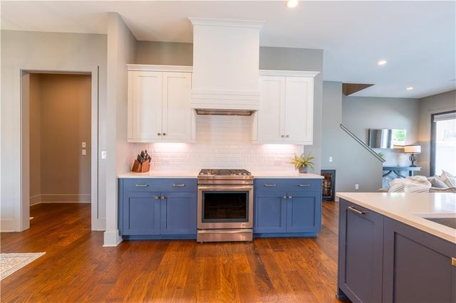 6405 Halcyon Way, Alpharetta, GA 30005