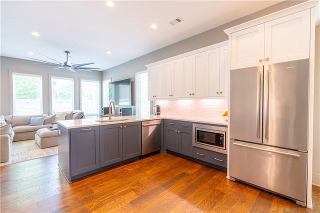 6405 Halcyon Way, Alpharetta, GA 30005