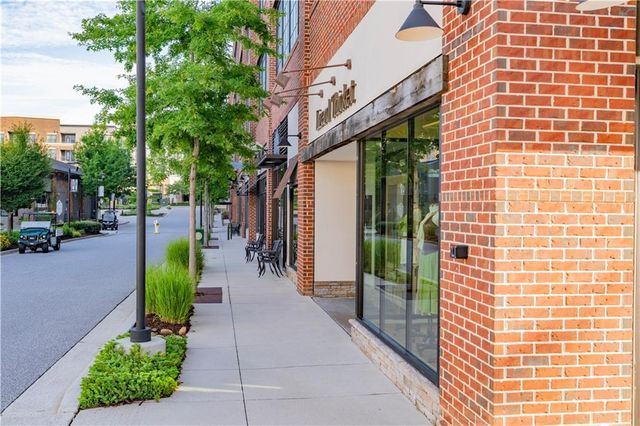 6405 Halcyon Way, Alpharetta, GA 30005