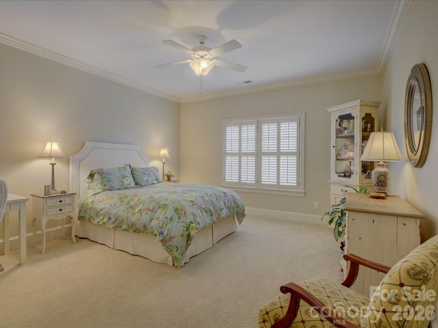 5060 Carmel Road, Charlotte, NC 28226