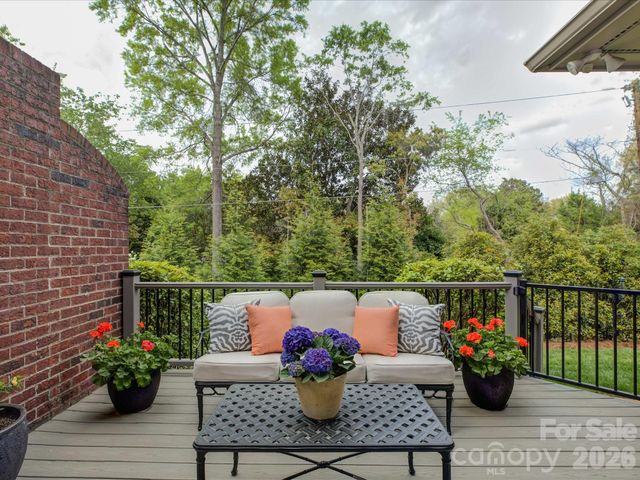 5060 Carmel Road, Charlotte, NC 28226