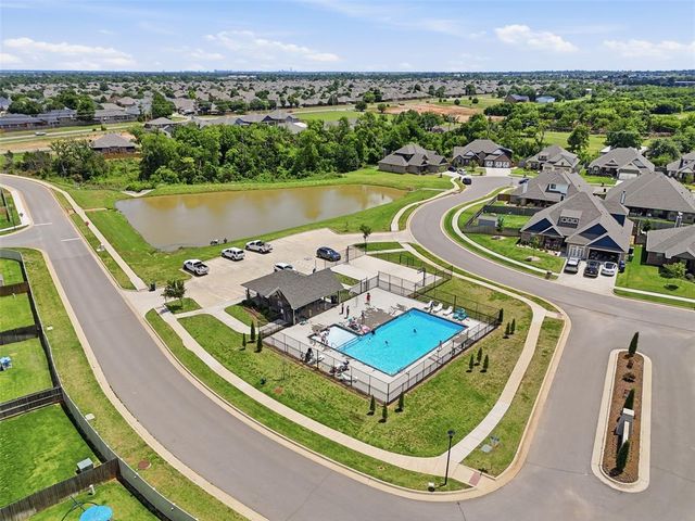 9005 NW 121st Terrace, Yukon, OK 73099