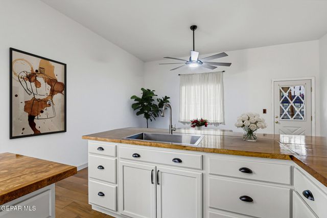 11665 Diana Lynn Court, El Paso, TX 79936