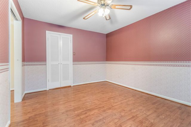 3238 Redwood Lodge Dr Drive, Houston, TX 77339