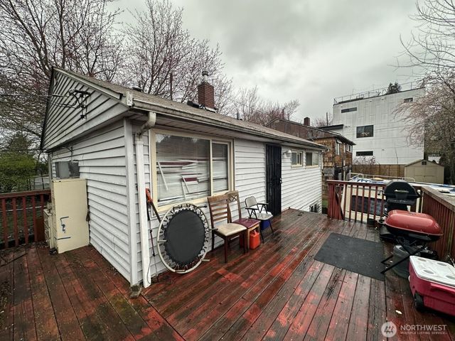2903 E Union Street, Seattle, WA 98122