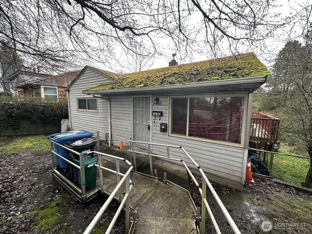 2903 E Union Street, Seattle, WA 98122