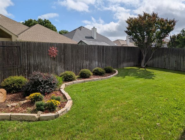 4468 Fountain Ridge Drive, Fort Worth, TX 76123