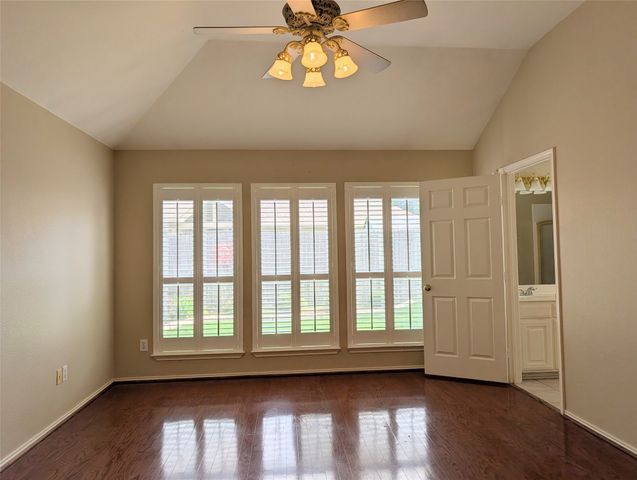 4468 Fountain Ridge Drive, Fort Worth, TX 76123