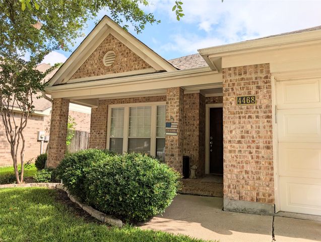 4468 Fountain Ridge Drive, Fort Worth, TX 76123