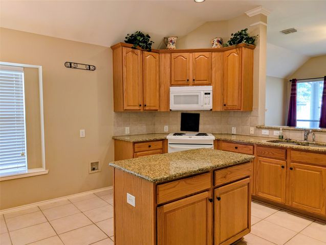 4468 Fountain Ridge Drive, Fort Worth, TX 76123