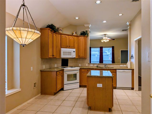 4468 Fountain Ridge Drive, Fort Worth, TX 76123