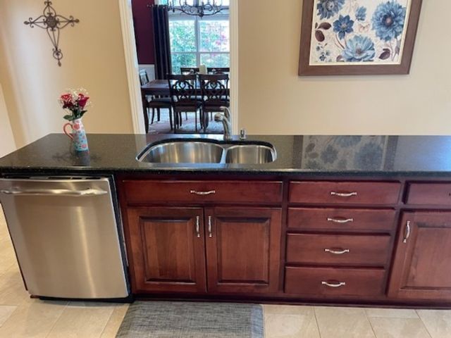 323 Ridgecrest Dr, Winchester, TN 37398