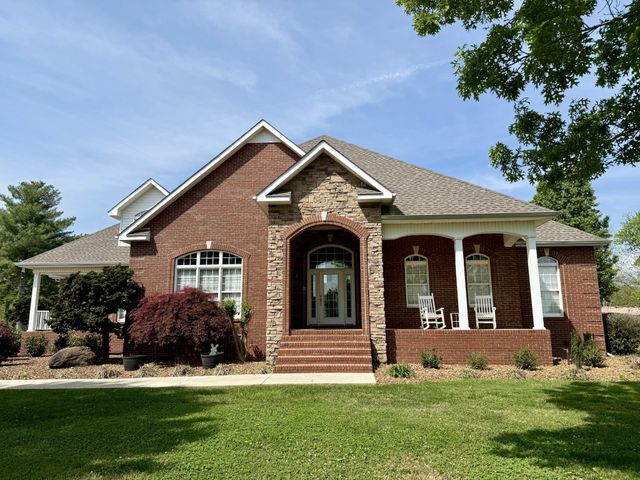 323 Ridgecrest Dr, Winchester, TN 37398