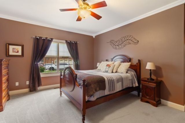 323 Ridgecrest Dr, Winchester, TN 37398