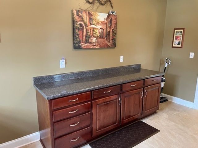 323 Ridgecrest Dr, Winchester, TN 37398