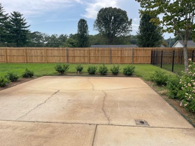 323 Ridgecrest Dr, Winchester, TN 37398