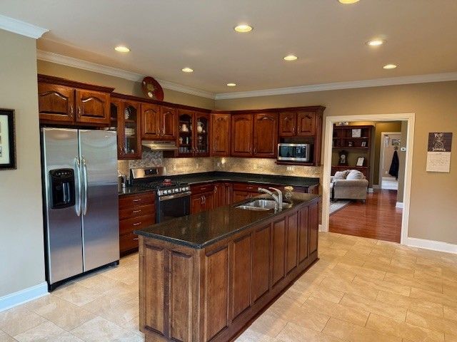 323 Ridgecrest Dr, Winchester, TN 37398