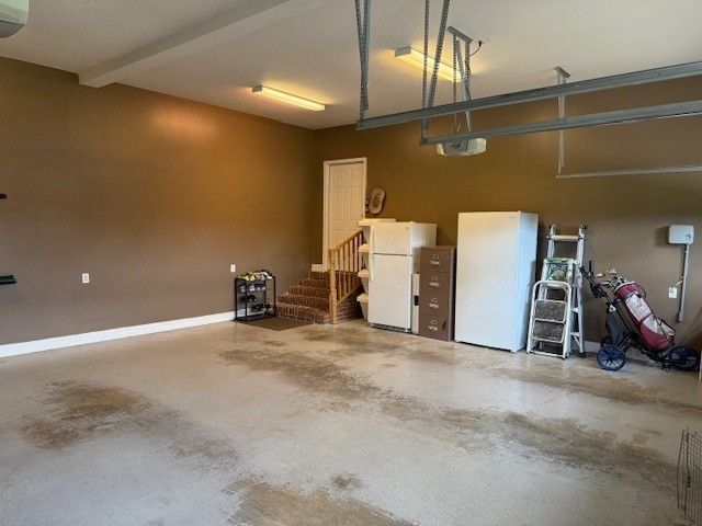 323 Ridgecrest Dr, Winchester, TN 37398