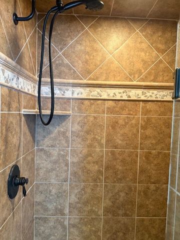 323 Ridgecrest Dr, Winchester, TN 37398