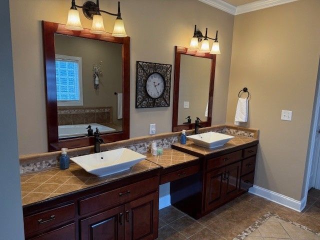 323 Ridgecrest Dr, Winchester, TN 37398