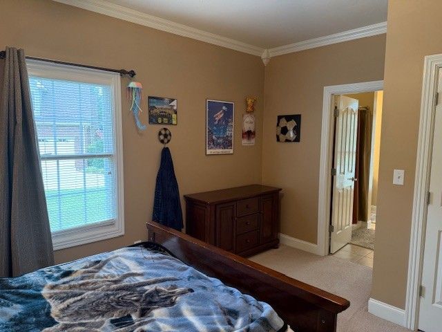 323 Ridgecrest Dr, Winchester, TN 37398