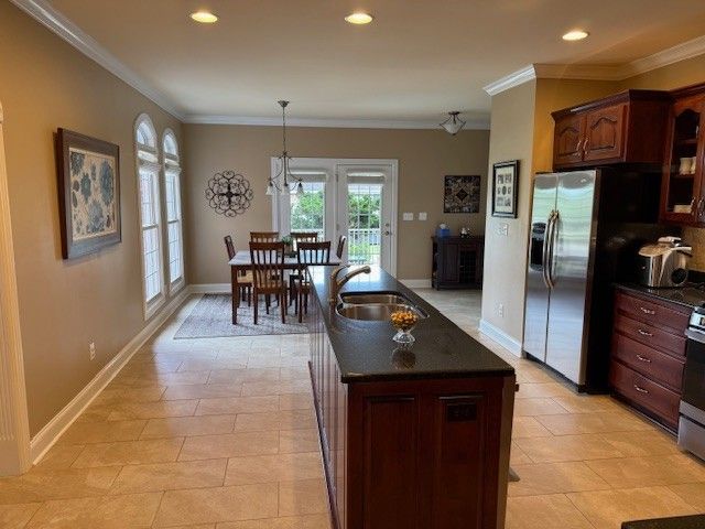 323 Ridgecrest Dr, Winchester, TN 37398