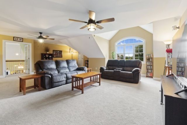 323 Ridgecrest Dr, Winchester, TN 37398