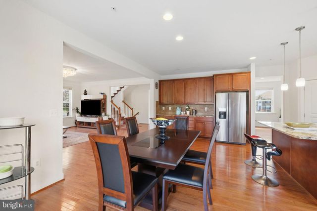 17511 TOBOGGAN LN, Rockville, MD 20855