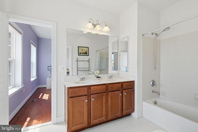 17511 TOBOGGAN LN, Rockville, MD 20855