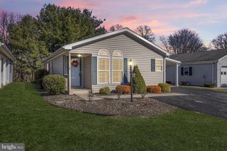 10 WESTVIEW TER, Womelsdorf, PA 19567