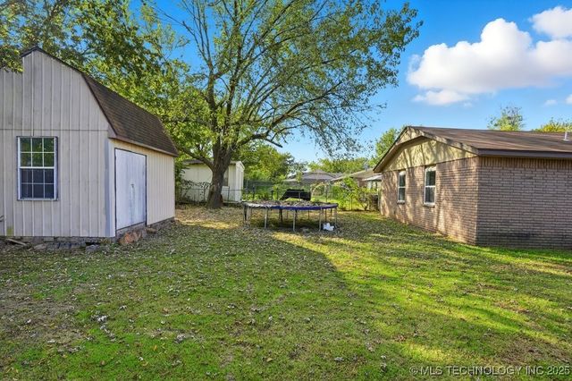 1213 S Maple Place, Broken Arrow, OK 74012