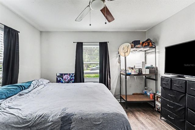1024 GRANT AVENUE, Mount Dora, FL 32757