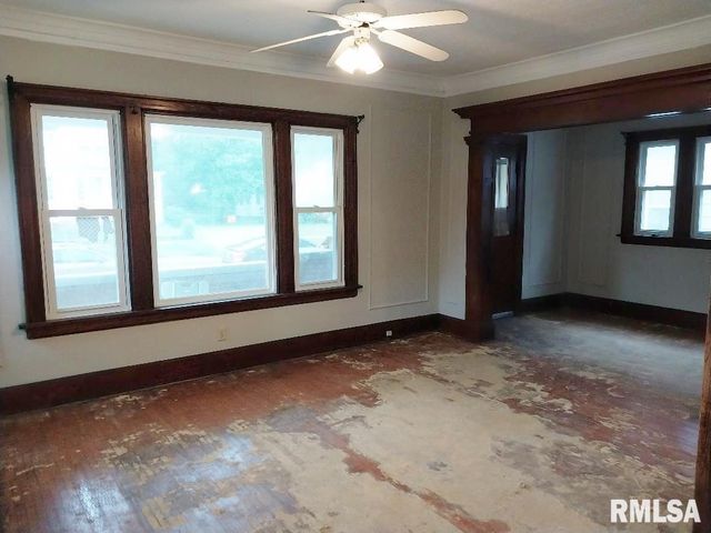 1605 W MARTIN Street, Peoria, IL 61605