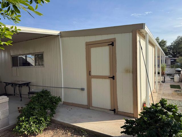 2040 S Whitewing Ave, Yuma, AZ 85364