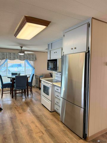 2040 S Whitewing Ave, Yuma, AZ 85364