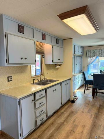 2040 S Whitewing Ave, Yuma, AZ 85364