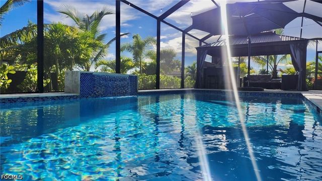 4312 NW 27th LN, Cape Coral, FL 33993
