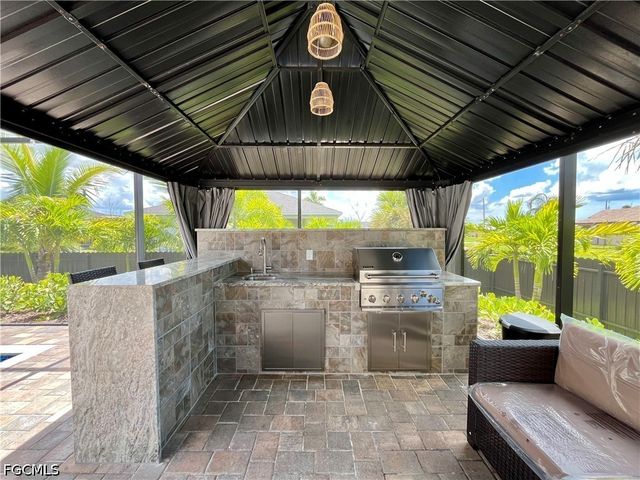 4312 NW 27th LN, Cape Coral, FL 33993