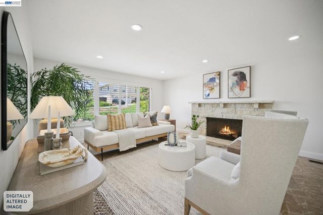26918 Claiborne Ct, Hayward, CA 94542