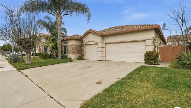 2271 Robert Gabriel Dr, Tracy, CA 95377