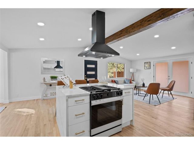 5592 Bowron Pl, Longmont, CO 80503