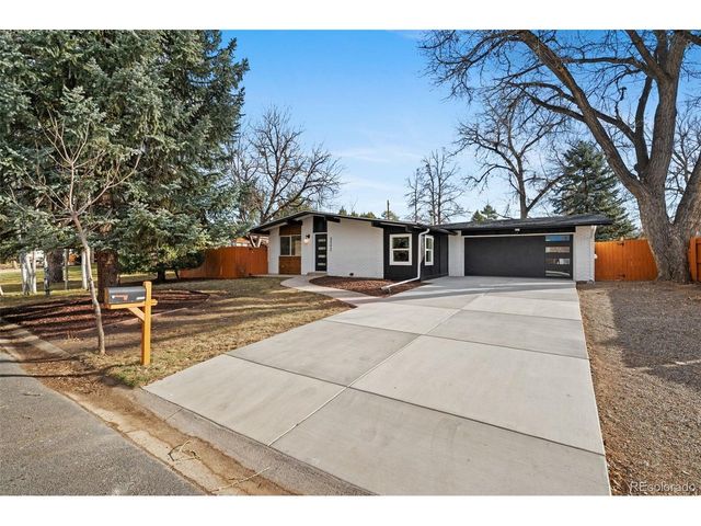 5592 Bowron Pl, Longmont, CO 80503