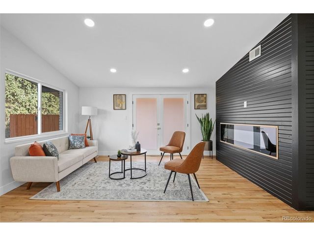 5592 Bowron Pl, Longmont, CO 80503